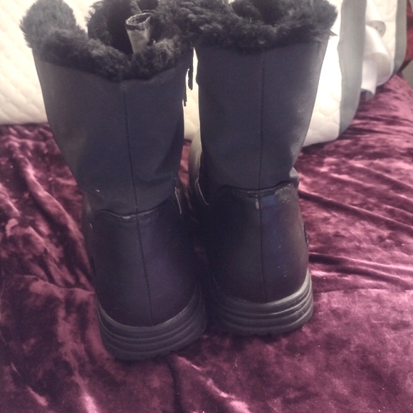 Women's Totes boots size 9 - Picture 8 of 16